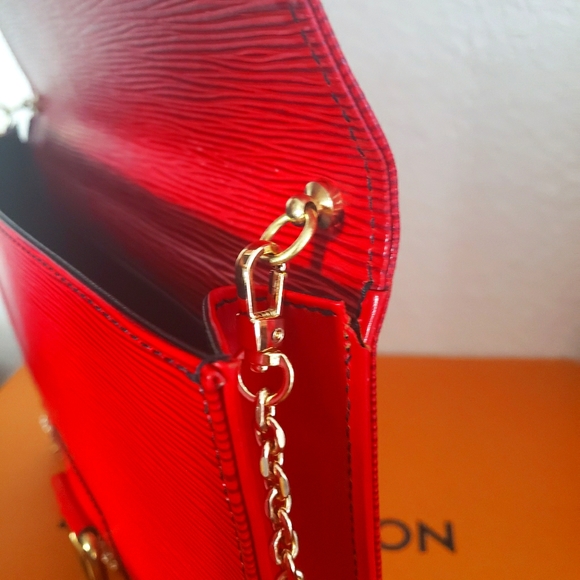 SOLD - Picture 10 of 12